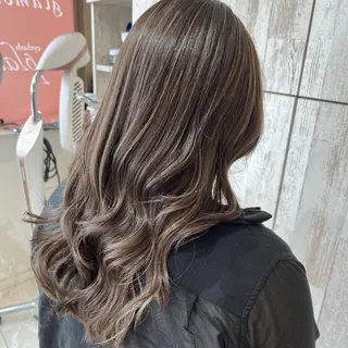 ロング カラー 高橋成海💎透明感/ デザインカラー💎のヘアスタイル