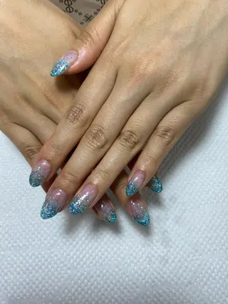 ネイル えい このネイルデザイン