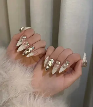 ネイル Lyna 池袋のネイルデザイン