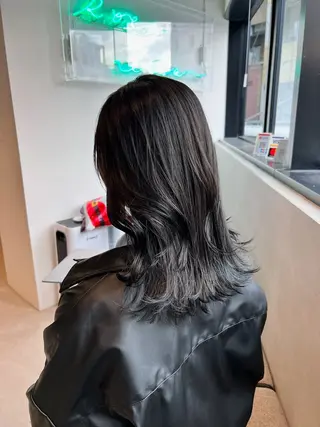 セミロング カラー 🌐👽フクイ キララ🌎💎のヘアスタイル