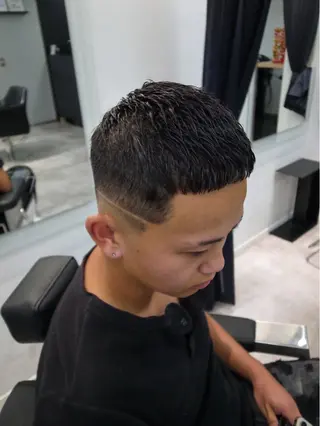 ショート メンズ INTRO SHIBUYA by Fi-Ne所属・💈メンズフェード 特化DAIYA💈のヘアスタイル