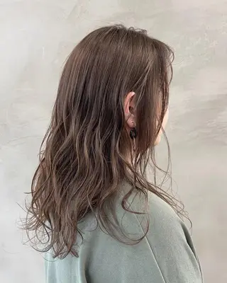 セミロング カラー 🫧透明感カラー🫧 OIKAWAのヘアスタイル