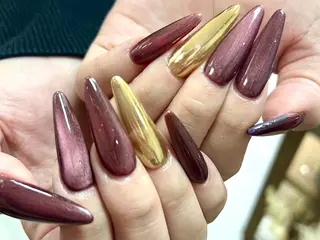 ネイル nailstudio eviz新宿店のネイルデザイン