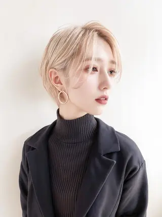 ショート カットモデル無料🧸 レディースeri︎✿のヘアスタイル