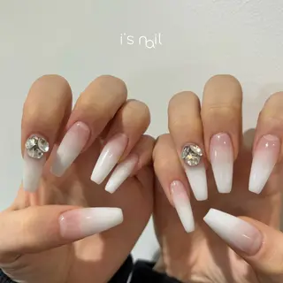 ネイル i's nail 〈アイズネイル〉のネイルデザイン