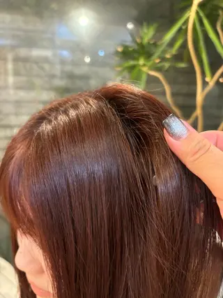 ロング カラー 山根 彩未のヘアスタイル