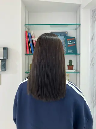 セミロング カラー 野中里紗/ ベージュカラーのヘアスタイル