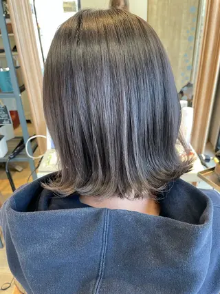 ミディアム カラー ✨横須賀髪質改善✨️ 加藤 百音のヘアスタイル