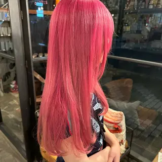 ロング カラー コキャン所属・ハラダ シンジのヘアスタイル