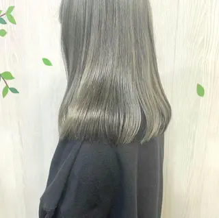 ミディアム カラー Recess hair所属・榎 広海のヘアスタイル