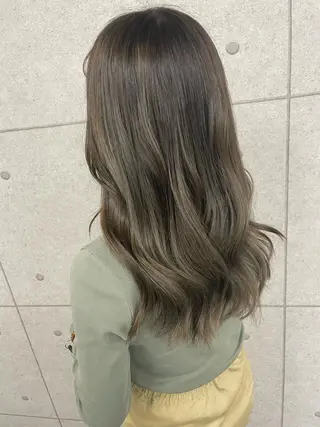 セミロング カラー Agu hair act 姫路駅前おみぞ筋店所属・カワモト ソウタのヘアスタイル
