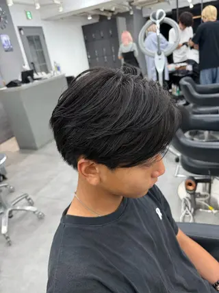 ショート カラー 中根 永遠のヘアスタイル