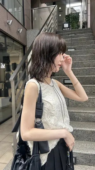 ショート カラー Lomalia Moemiのヘアスタイル