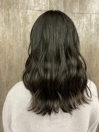 ミディアム ヘアアレンジ SHIRO 🦋のヘアスタイル