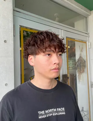 ショート パーマ メンズ JERICHO HAIR所属・河野 由佳の眉毛・アイブロウイメージ