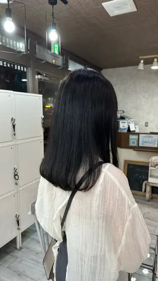 セミロング カラー 小林凪華/暖色・ ナチュラルカラーのヘアスタイル