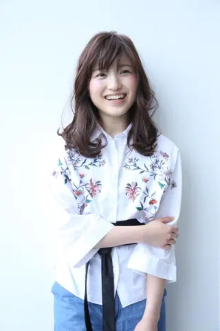 セミロング カラー パーマ モリシュンスケ /レイヤー/髪質改善のヘアスタイル