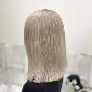 カラー ハイトーン/ダブルカ ラー/RINKA🎀のヘアスタイル