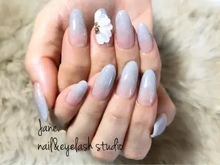 ネイル Yakko pas á pasのネイルデザイン