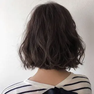 ミディアム カラー パーマ 森山 陽菜のヘアスタイル