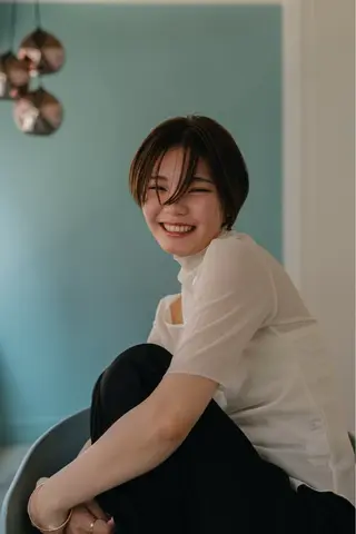 ショート カラー ツジガキ ユウスケのヘアスタイル