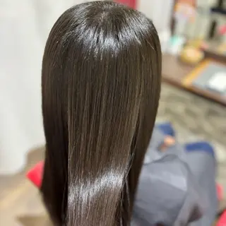 ロング カラー TJ天気予報 しばた ゆらのヘアスタイル