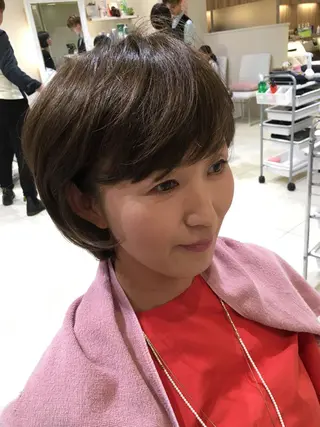 かねやす ゆなのヘアスタイル