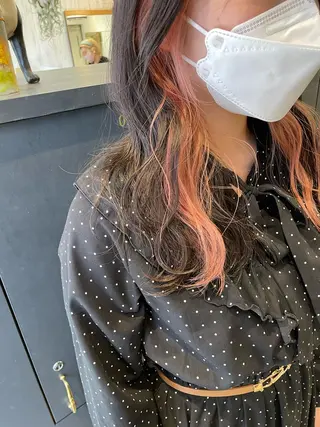 ロング カラー 細沼 葵のヘアスタイル