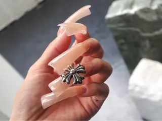 ネイル ONIKA Nail 青山通り店所属・ONIKA Nail 表参道A4🦋2分のネイルデザイン
