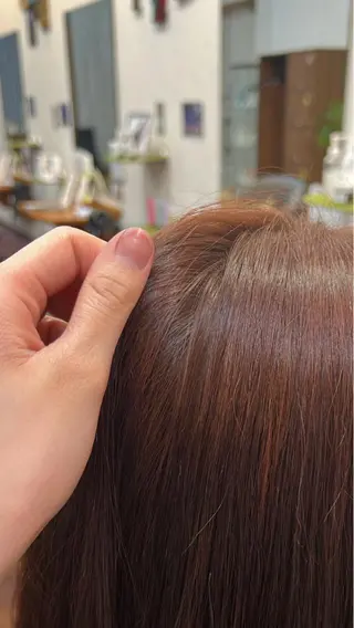 ロング カラー 松田 紗采のヘアスタイル