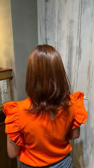 ミディアム ブリーチ無しWカラー mana🎀🤍のヘアスタイル