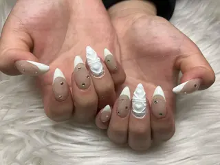 ネイル SOARE🤍 🤍のネイルデザイン