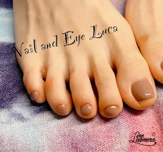 ネイル NailandEye Lucaの眉毛・アイブロウイメージ