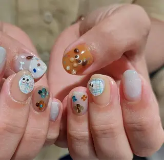 ネイル minimus._.nails(votre salon)所属・Kyu Yui(🇹🇼)のネイルデザイン