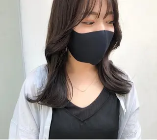 セミロング カラー 韓国風レイヤーカット 💎髪質改善"yuiのヘアスタイル