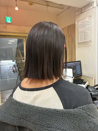 ミディアム トミオカ ノアのヘアスタイル
