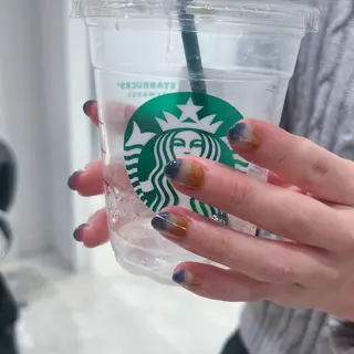 ネイル fumina 💚💛のネイルデザイン