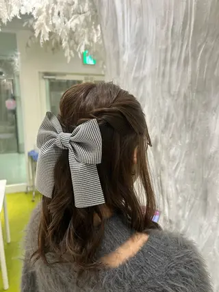 ミディアム 吉田 佳央のヘアスタイル