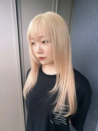 ロング カラー nishibu ayukaのヘアスタイル