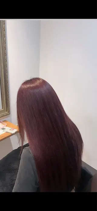 ロング カラー 鈴木 茉尋のヘアスタイル