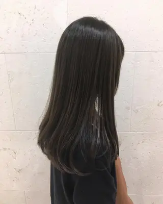ロング カラー 斉藤 貴也のヘアスタイル