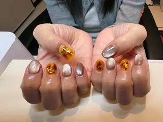 ネイル M NAILandEYE所属・木村 亜美のネイルデザイン
