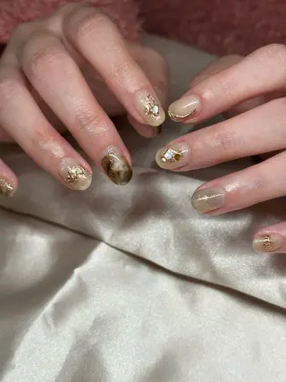 ネイル salon iris 🦋北広島市大曲のネイルデザイン