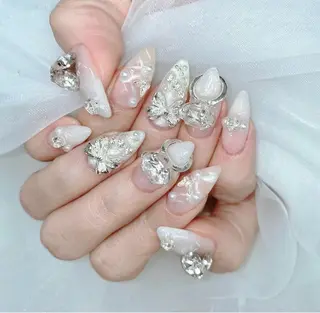 ネイル LynaOtsuka Nailのネイルデザイン