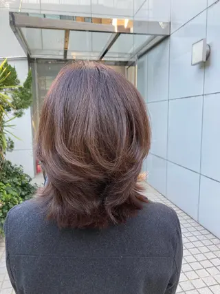 ミディアム 寺田 ゆりのヘアスタイル