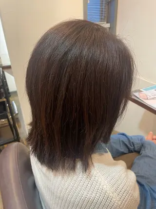 ミディアム 平 真亜里のヘアスタイル