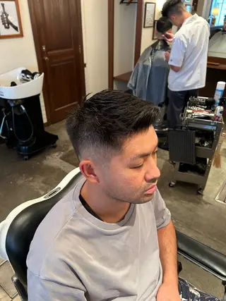メンズ BARBERSHOP DALIE所属・滝川 大喜のヘアスタイル