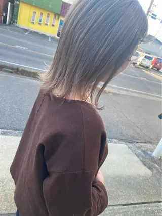 ミディアム カラー 💫レイヤーカット✨ 透明感カラー工藤雄大のヘアスタイル