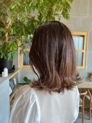 ミディアム カラー SHINYA シンヤヘアーズのヘアスタイル