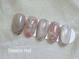 ネイル ✨Dreamy IKEBUKUROのネイルデザイン